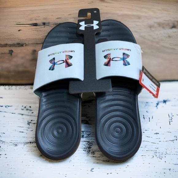 Under Armour Slides Sandals NWT Sz 13 White Multi Color - Picture 1 of 5